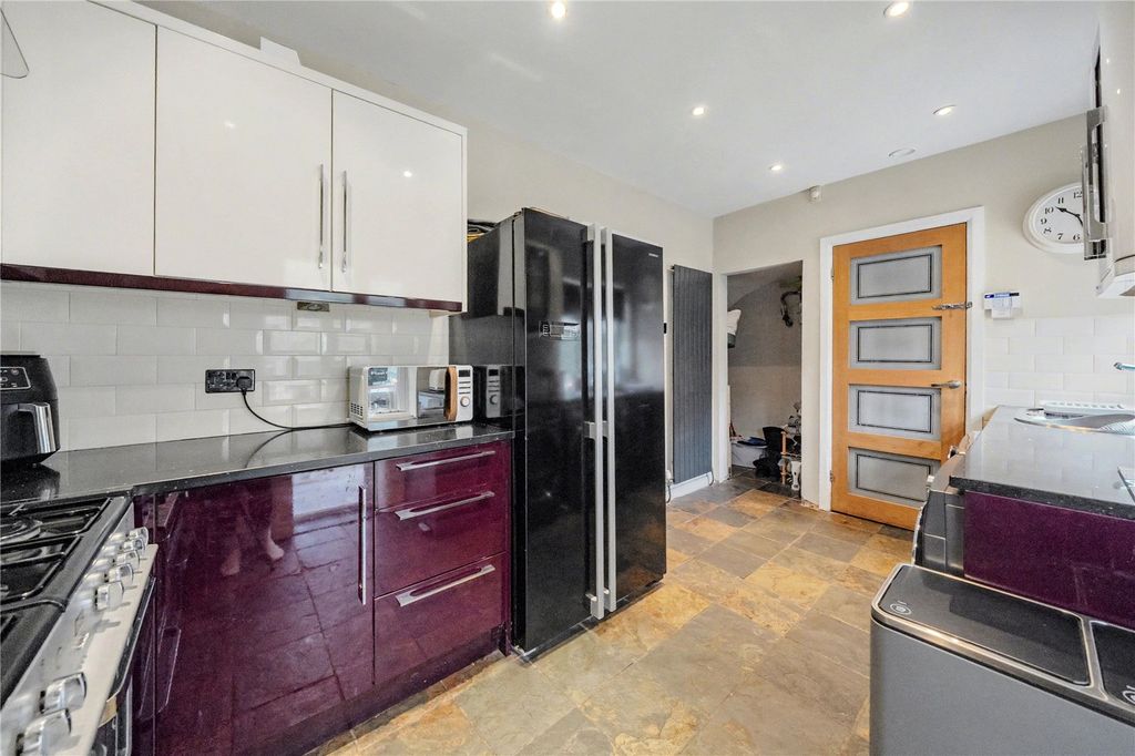 Property photo 3 of 19 Picture No. 03