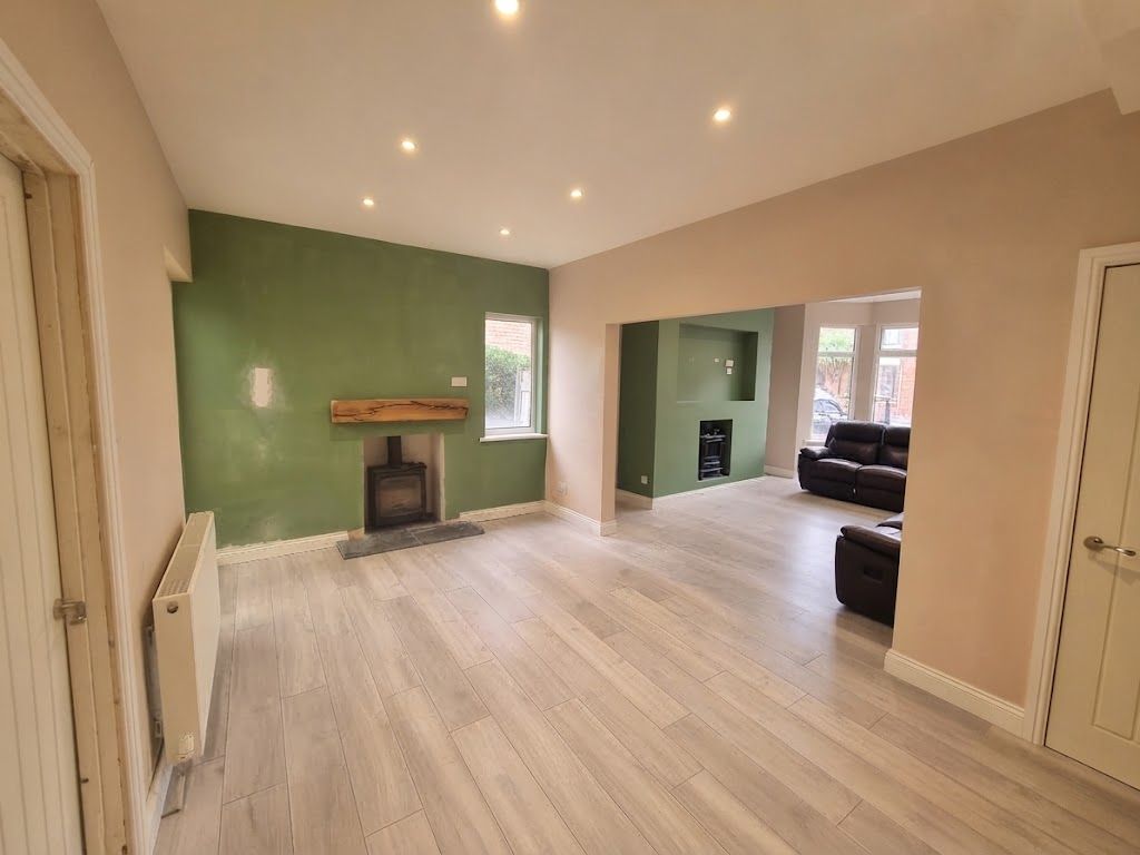Property photo 3 of 15 Dining Aspect