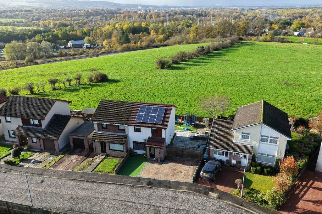 Property photo 1 of 18 4632490