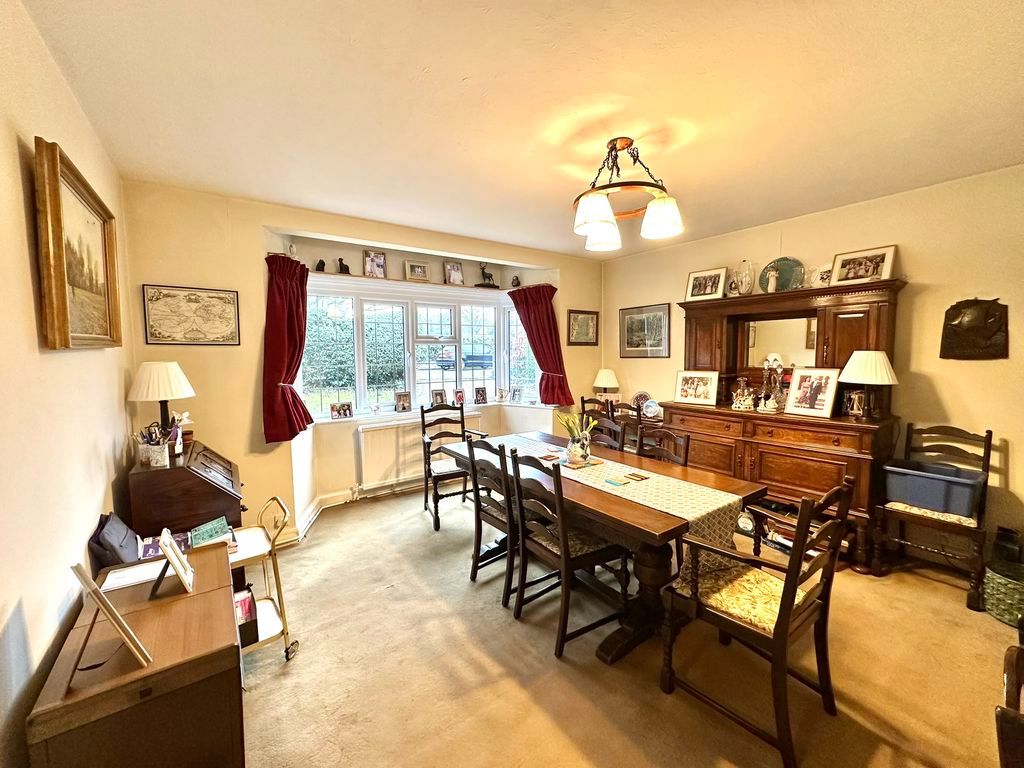 Property photo 3 of 14 Photo 6