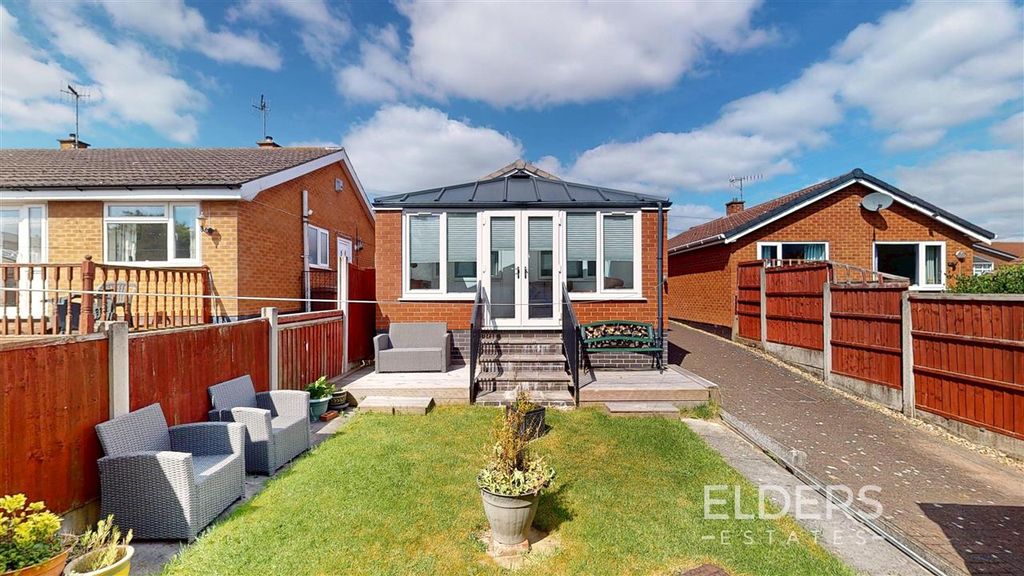 Property photo 3 of 13