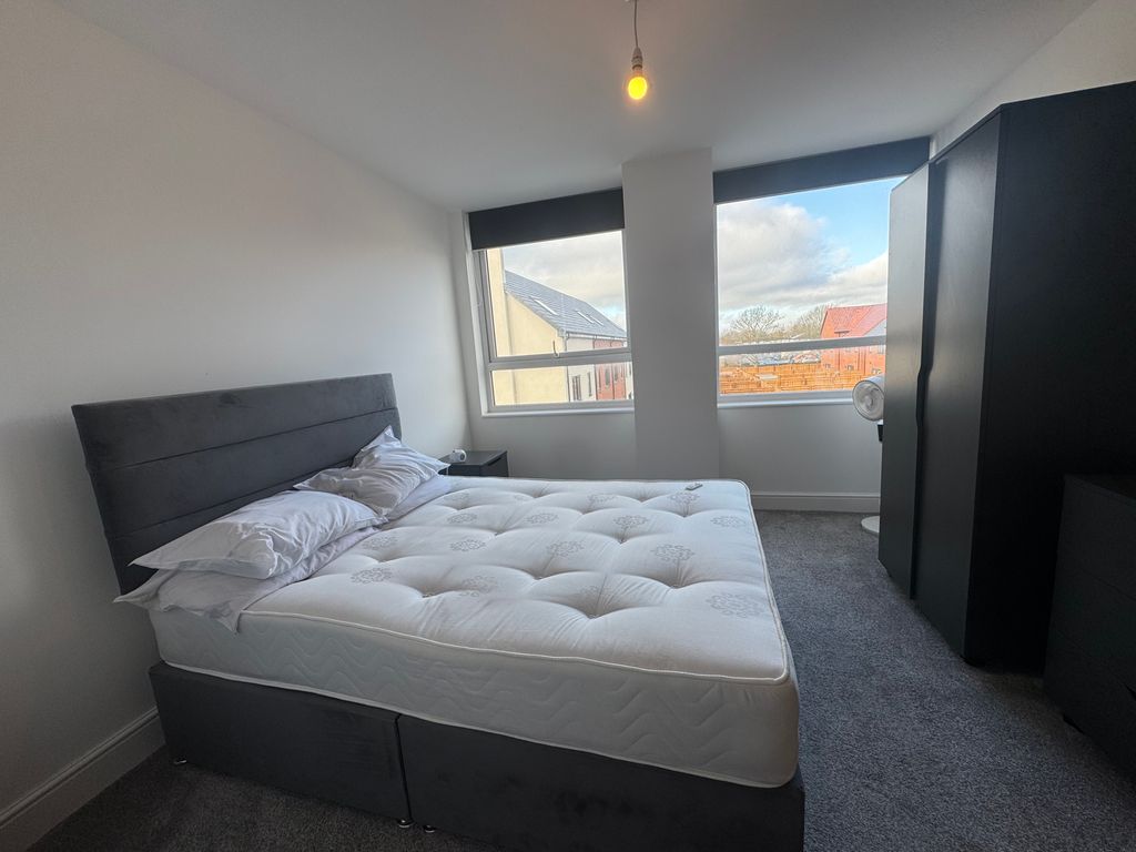 Property photo 3 of 5 Bedroom 2