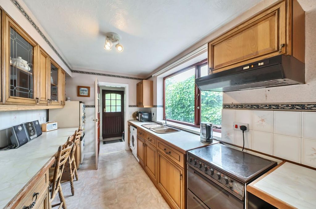 Property photo 3 of 22
