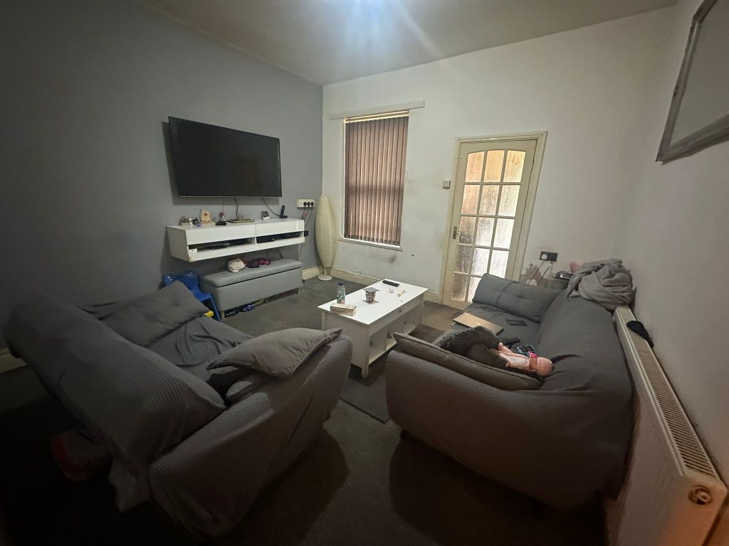 Property photo 3 of 8