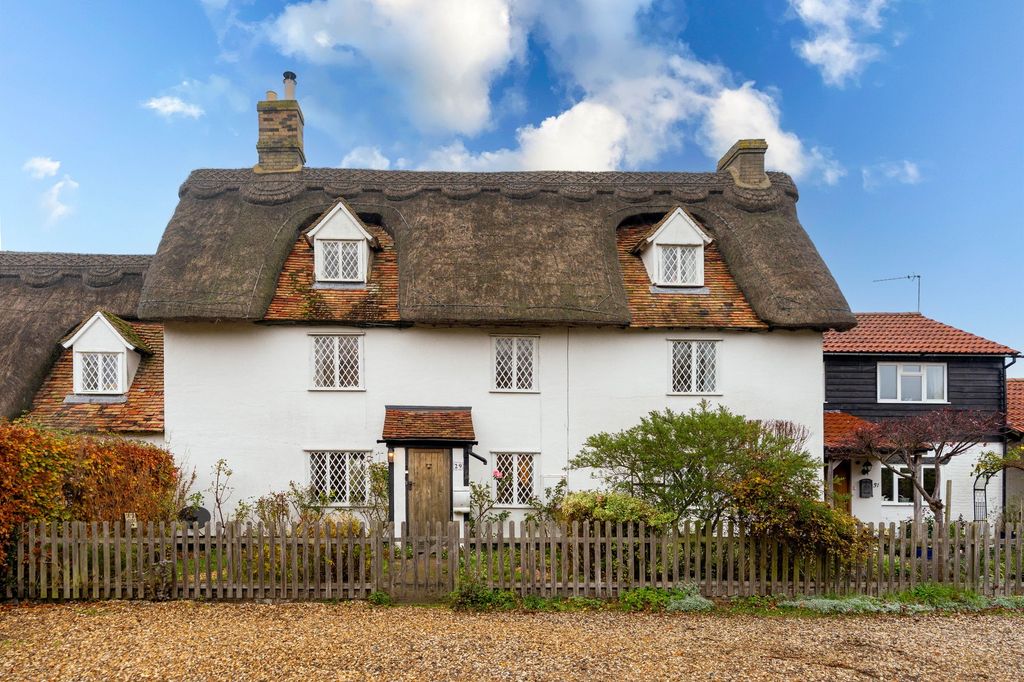 Property photo 2 of 23