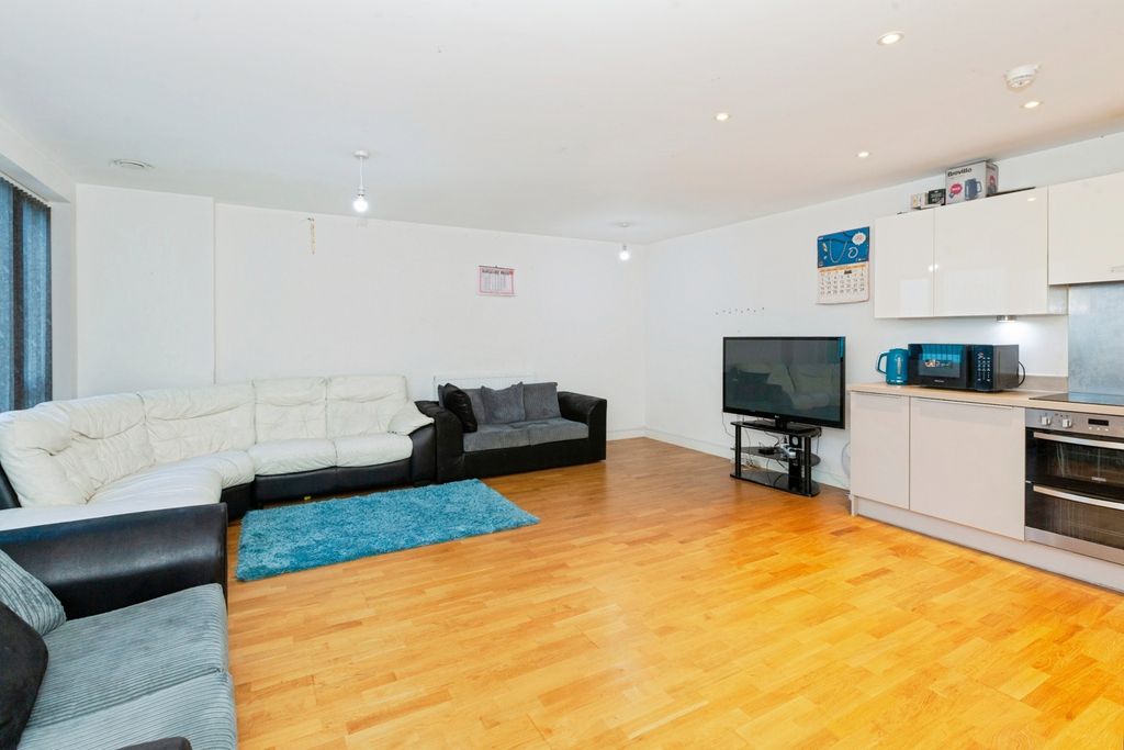 Property photo 2 of 13 Photo