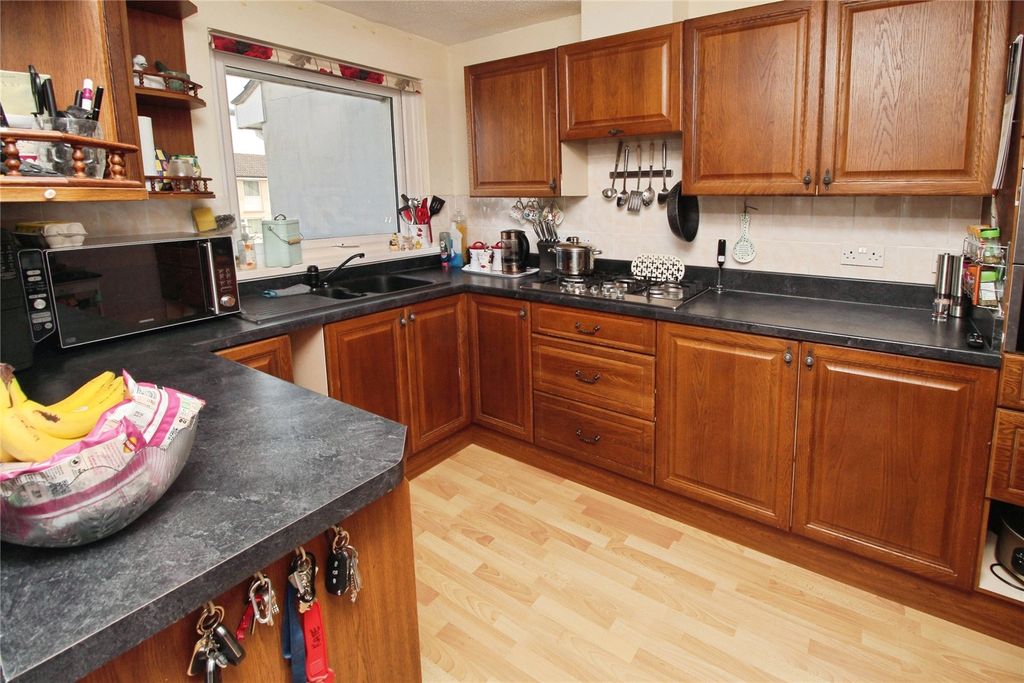 Property photo 2 of 22 Picture No. 14