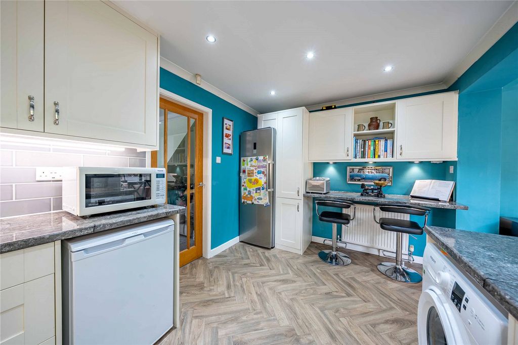 Property photo 2 of 16 Picture No. 07