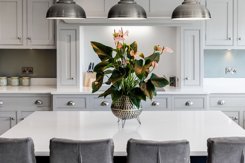 Property photo 2 of 46