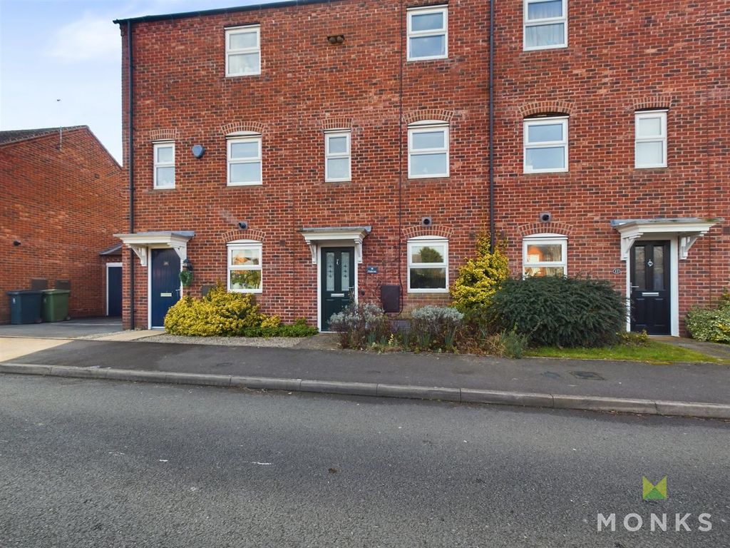 Property photo 1 of 23 Cam01348G0-Pr0591-Still027.Jpg