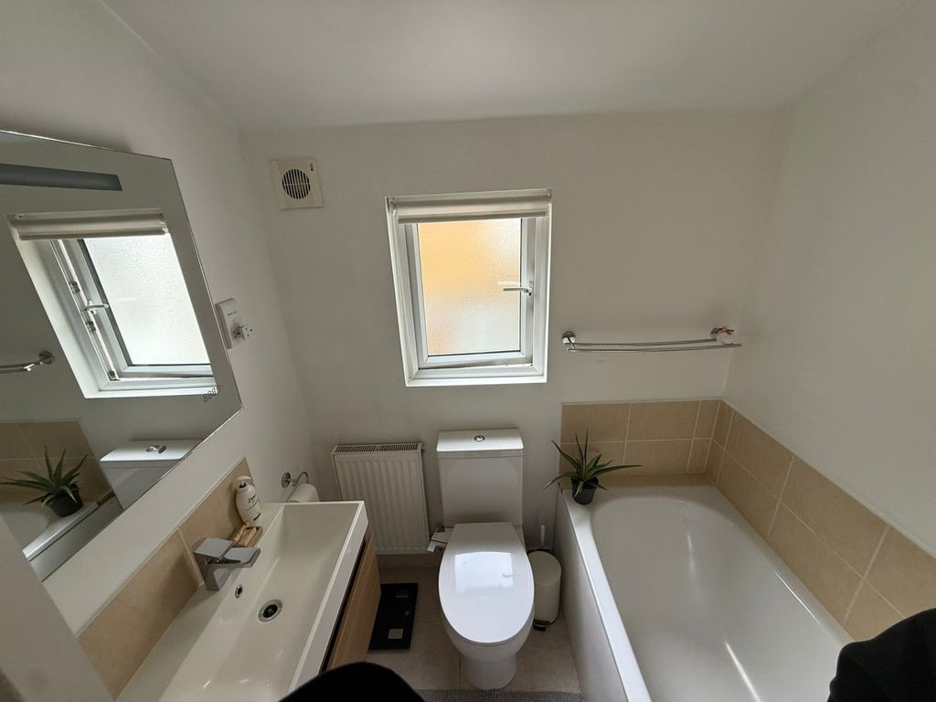 Property photo 3 of 14 Gallery