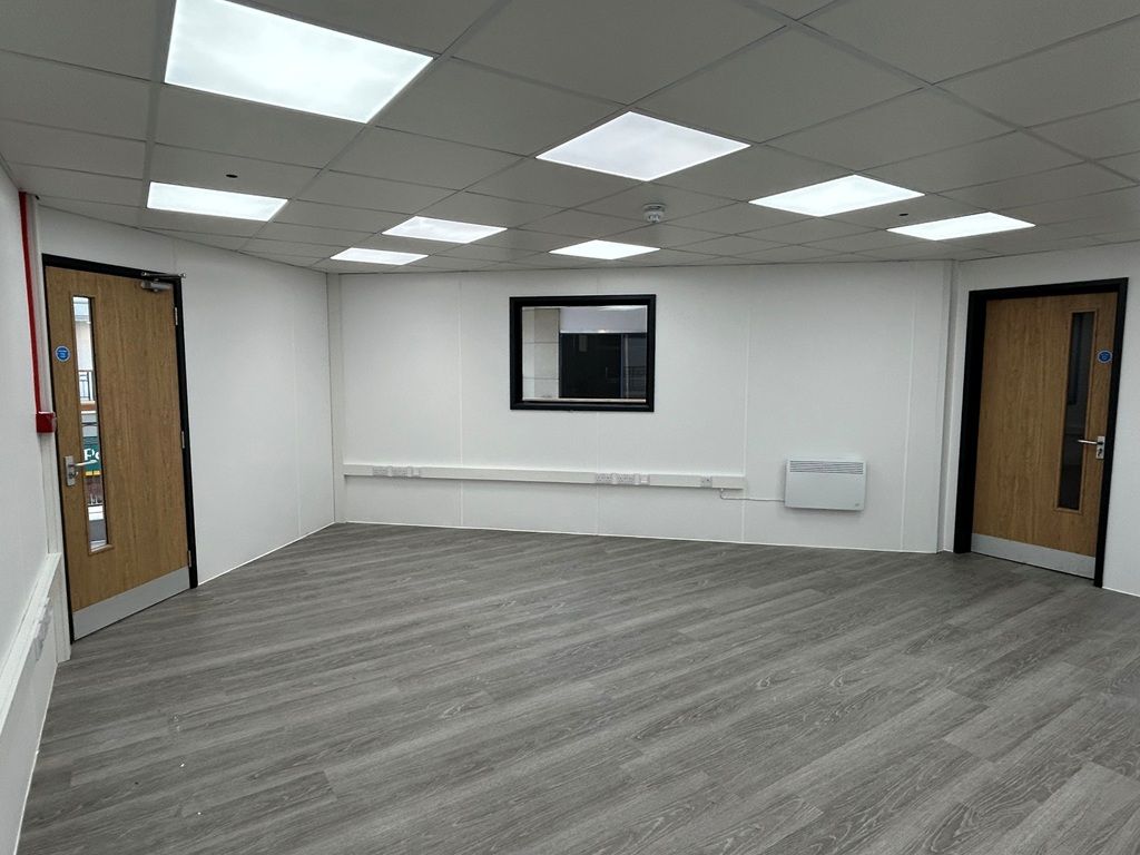 Property photo 2 of 3