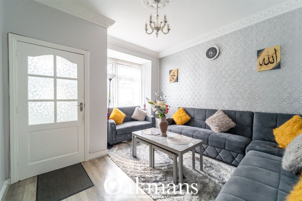 Property photo 3 of 23 Picture No. 02