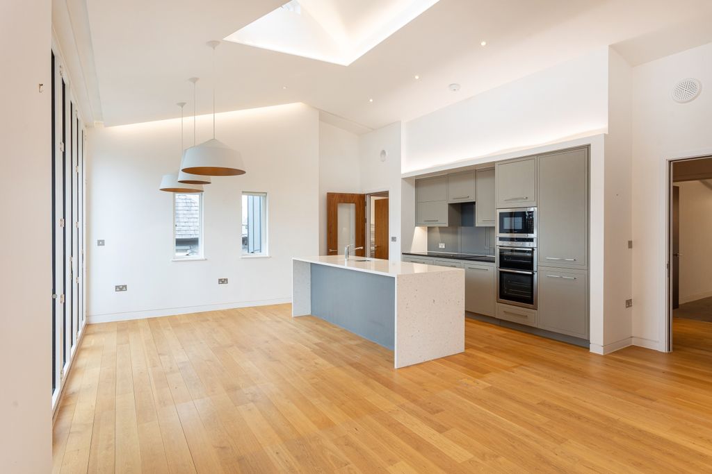 Property photo 3 of 15 Living Kitchen Area