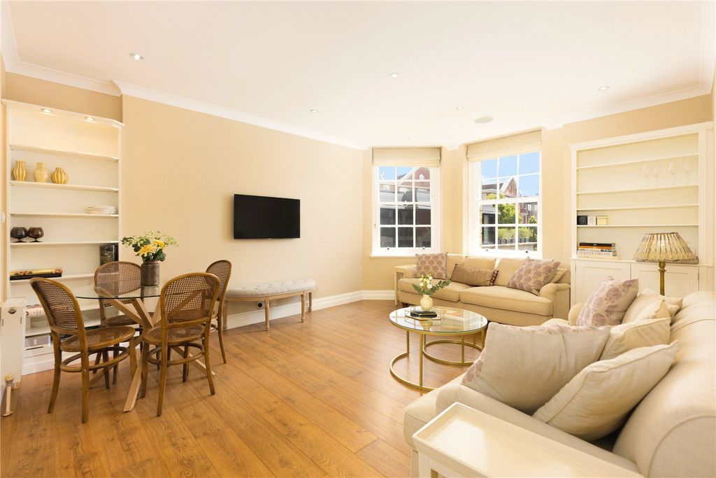 Property photo 1 of 13 Reception