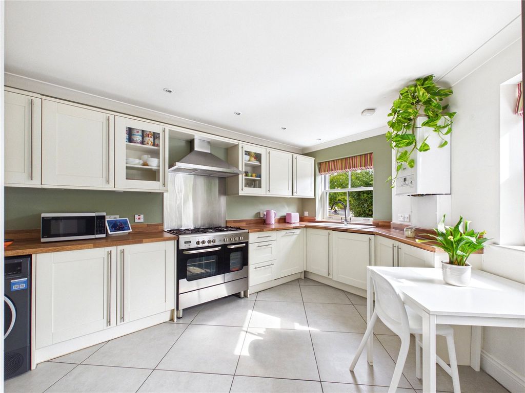 Property photo 2 of 15 Picture No. 03