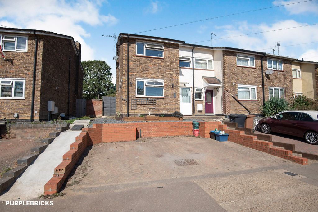 Property photo 1 of 23