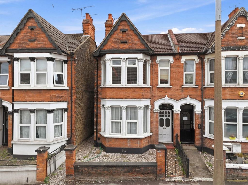 Property photo 1 of 15 Picture No. 05