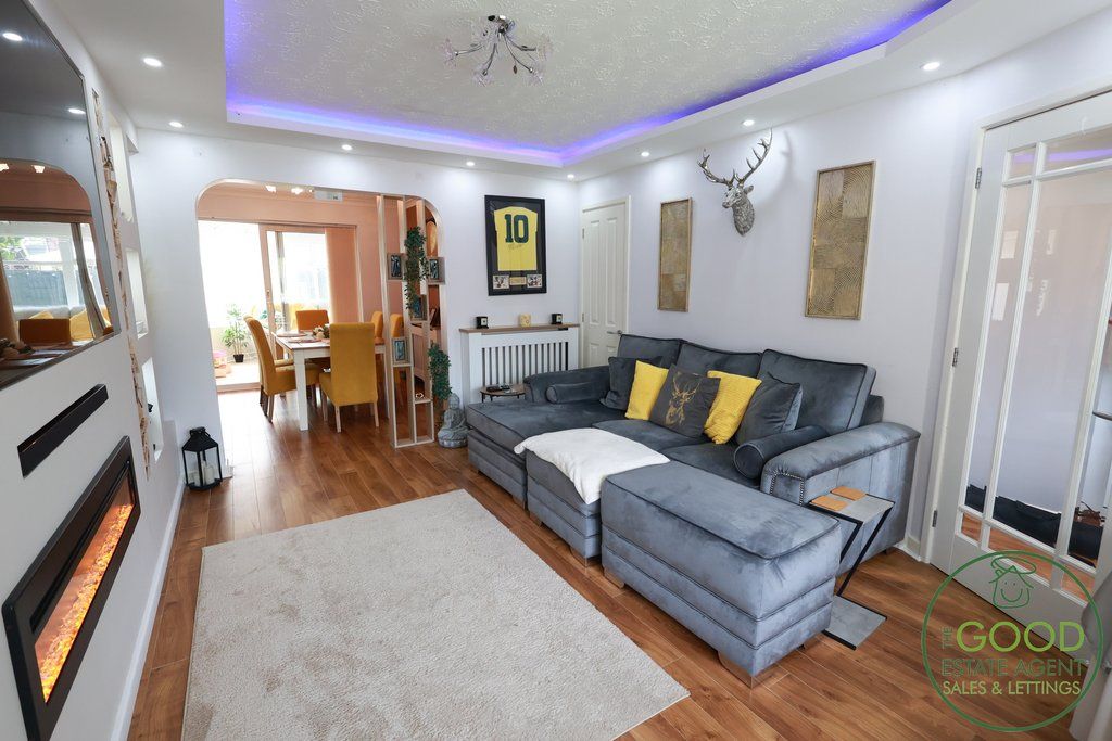 Property photo 3 of 39