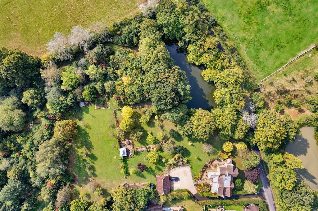 Property photo 2 of 30 Photo 2