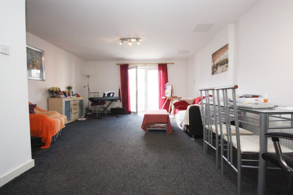 Property photo 3 of 14 Photo 3