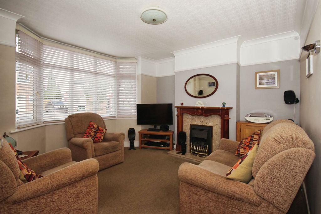 Property photo 2 of 16