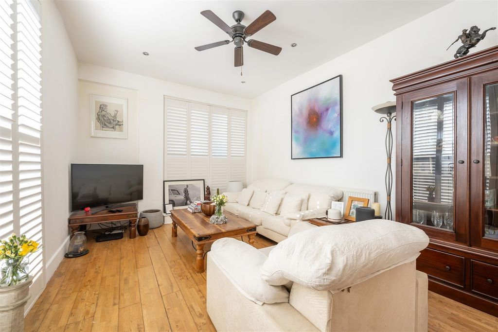 Property photo 2 of 17 Living-Area-1.Jpg