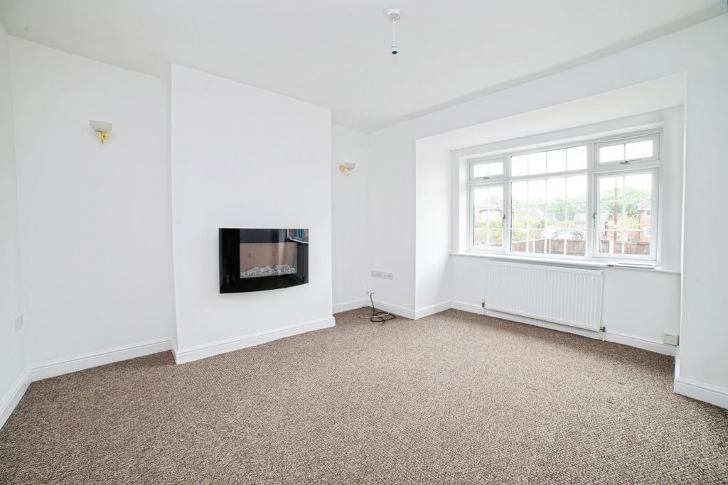 Property photo 2 of 16 Pbox-Img.Jpg
