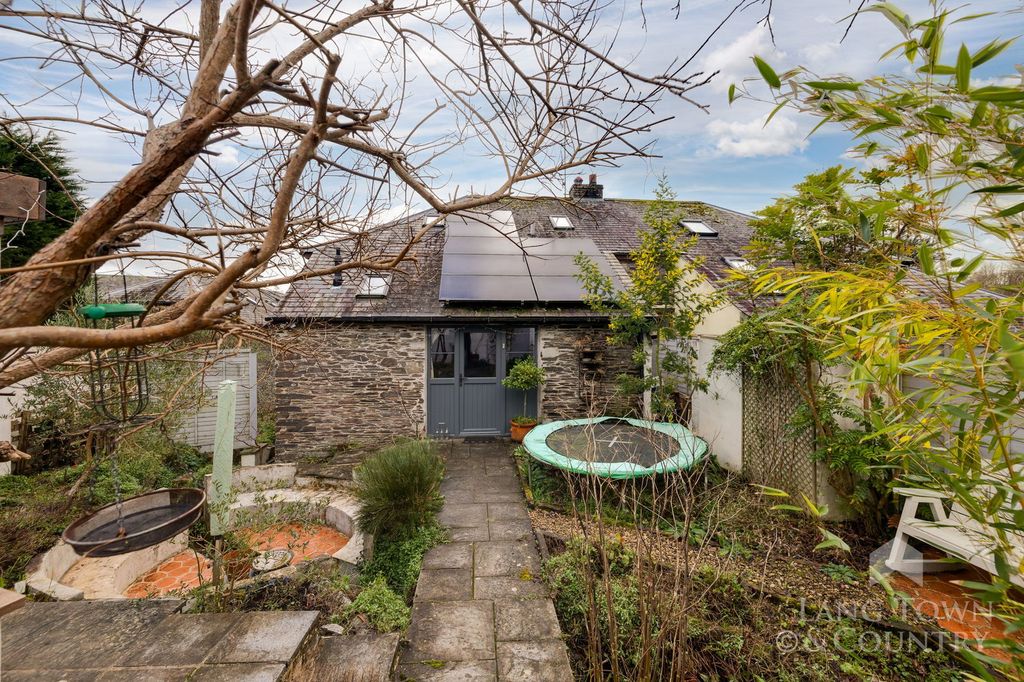 Property photo 3 of 38