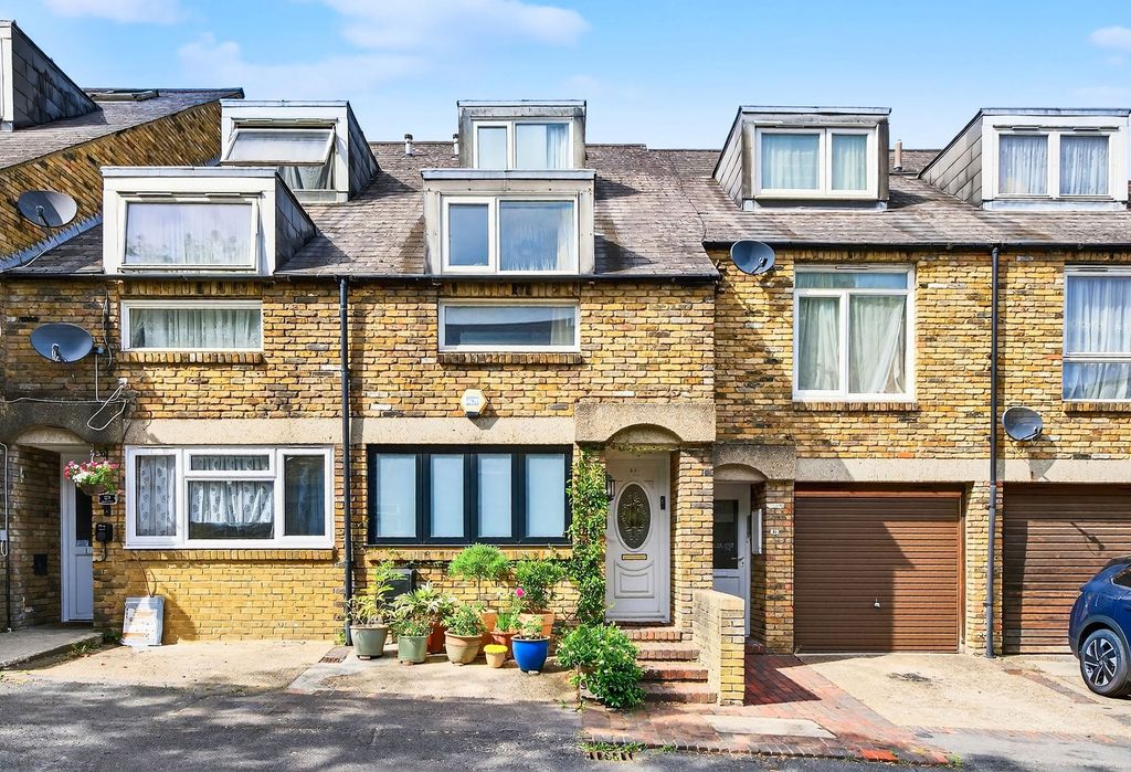 Property photo 1 of 14 1