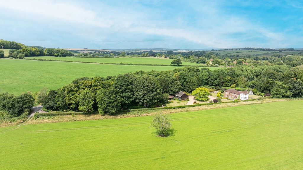 Property photo 1 of 30 Inveresk House