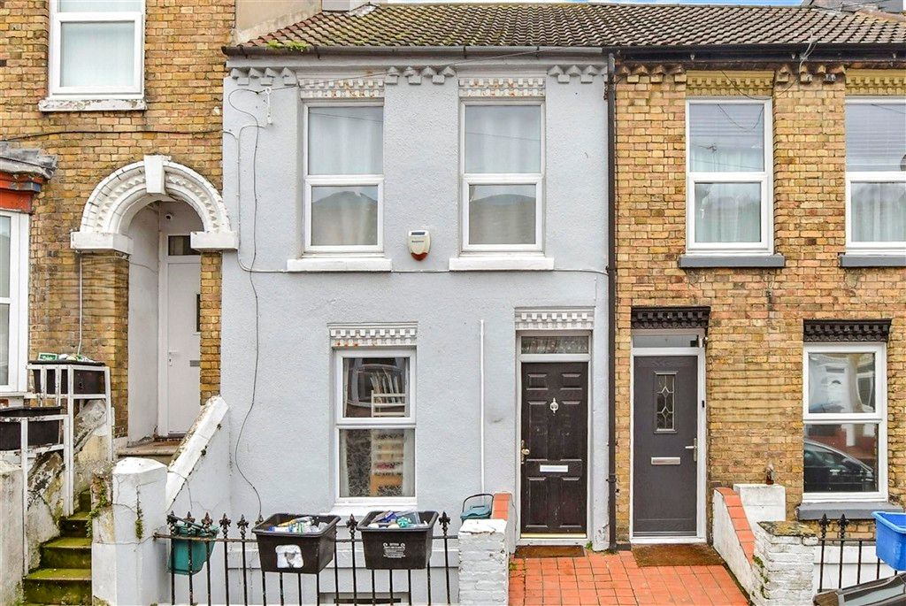 Property photo 1 of 9 External Front Web....