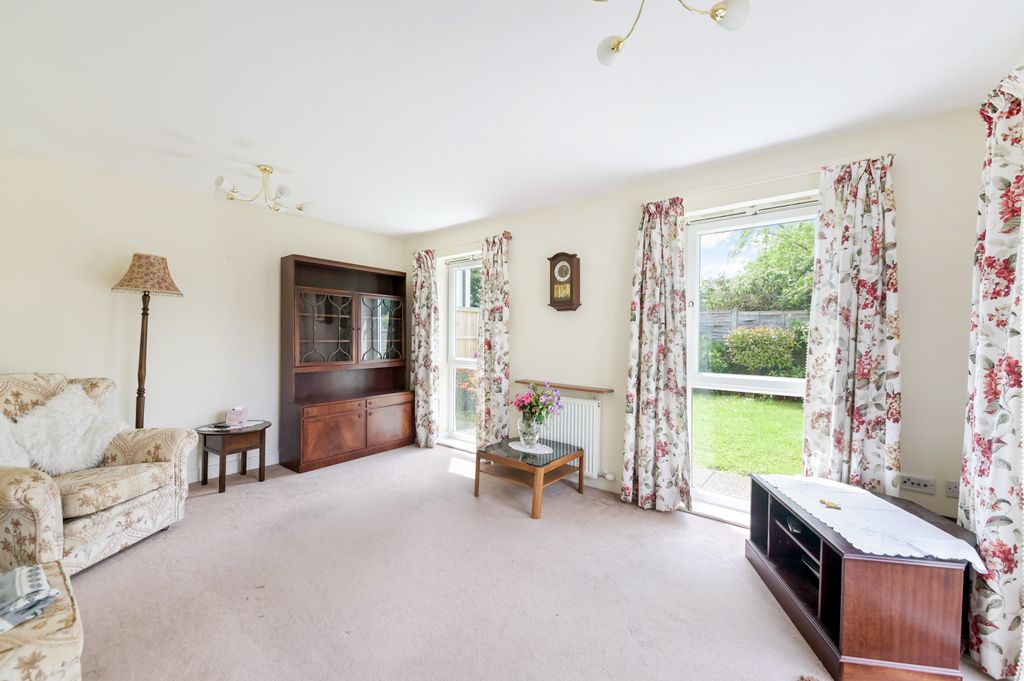 Property photo 2 of 16 Picture No. 28
