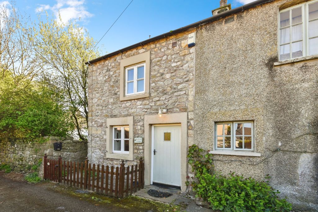 Property photo 1 of 20 07