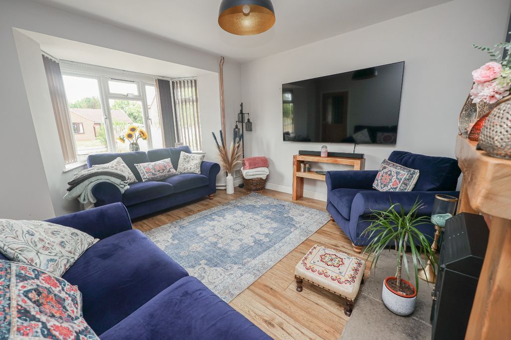 Property photo 2 of 20 4769191