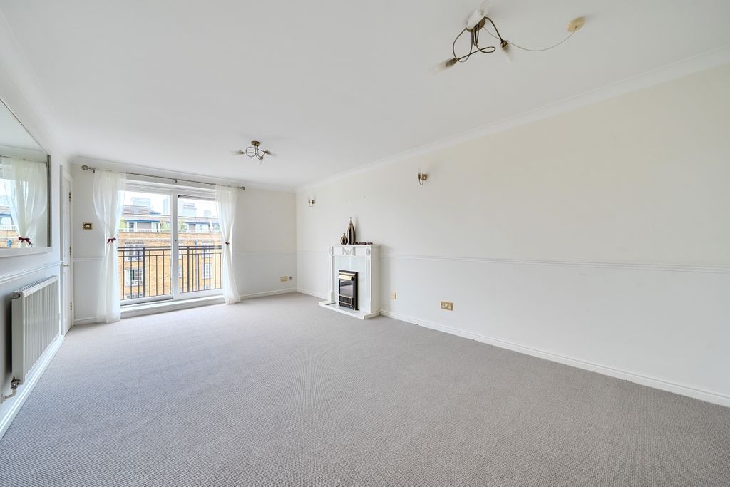 Property photo 1 of 20 1333424-2-688A318...