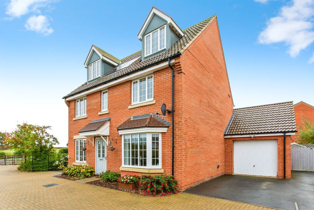 Property photo 1 of 26