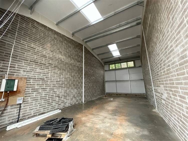 Property photo 2 of 6