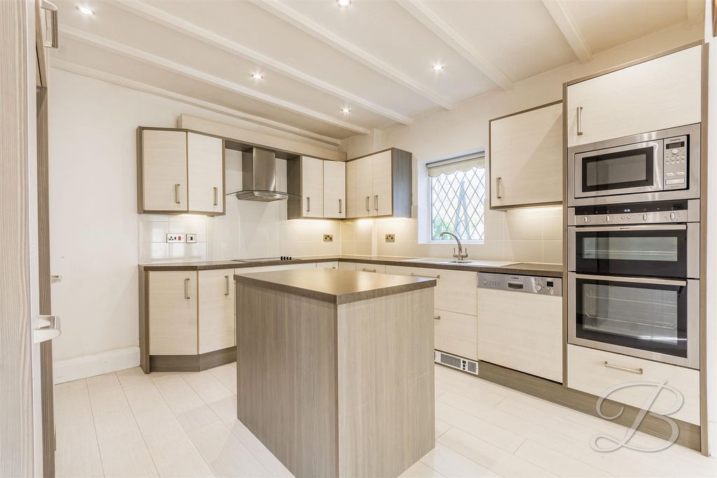 Property photo 2 of 32 CC-Ltd13.Jpg
