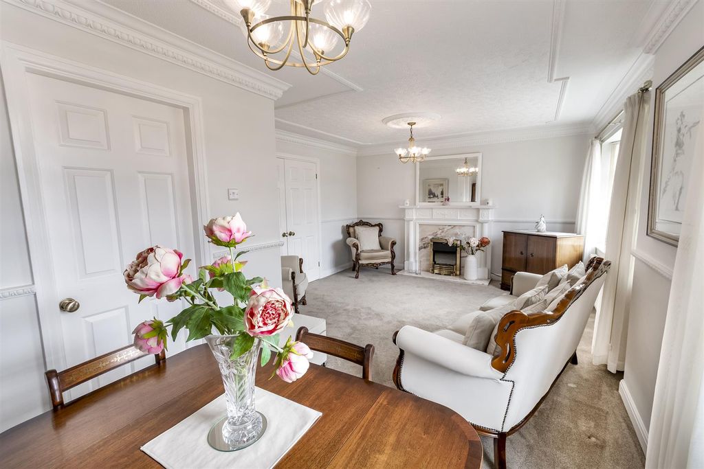 Property photo 3 of 19 Open Plan Living Area