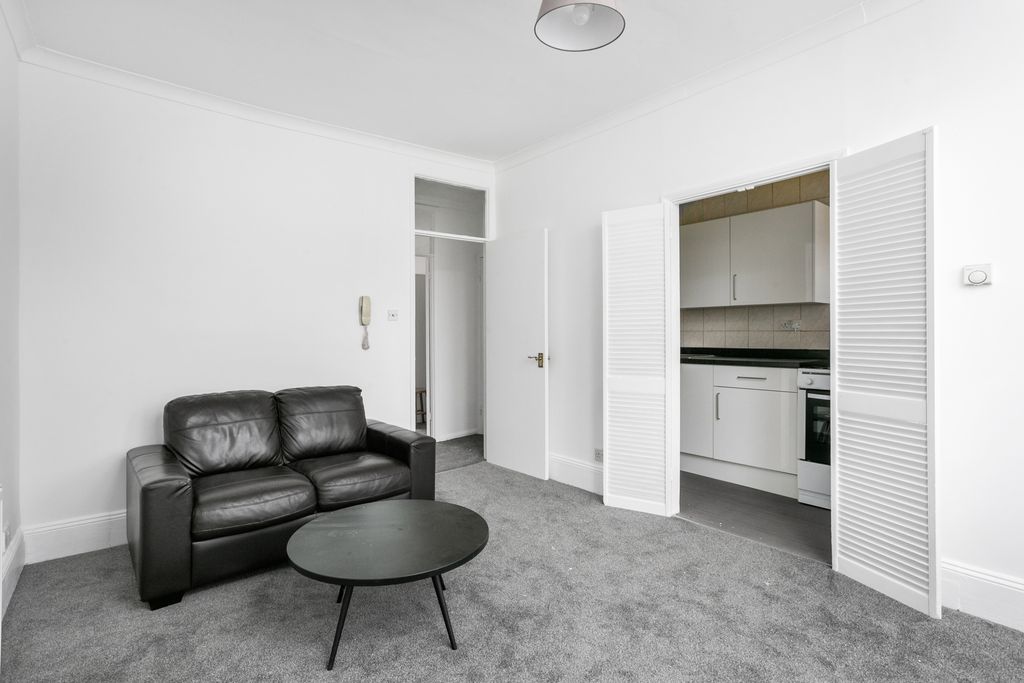 Property photo 3 of 7 3103202214_Ptil_60c