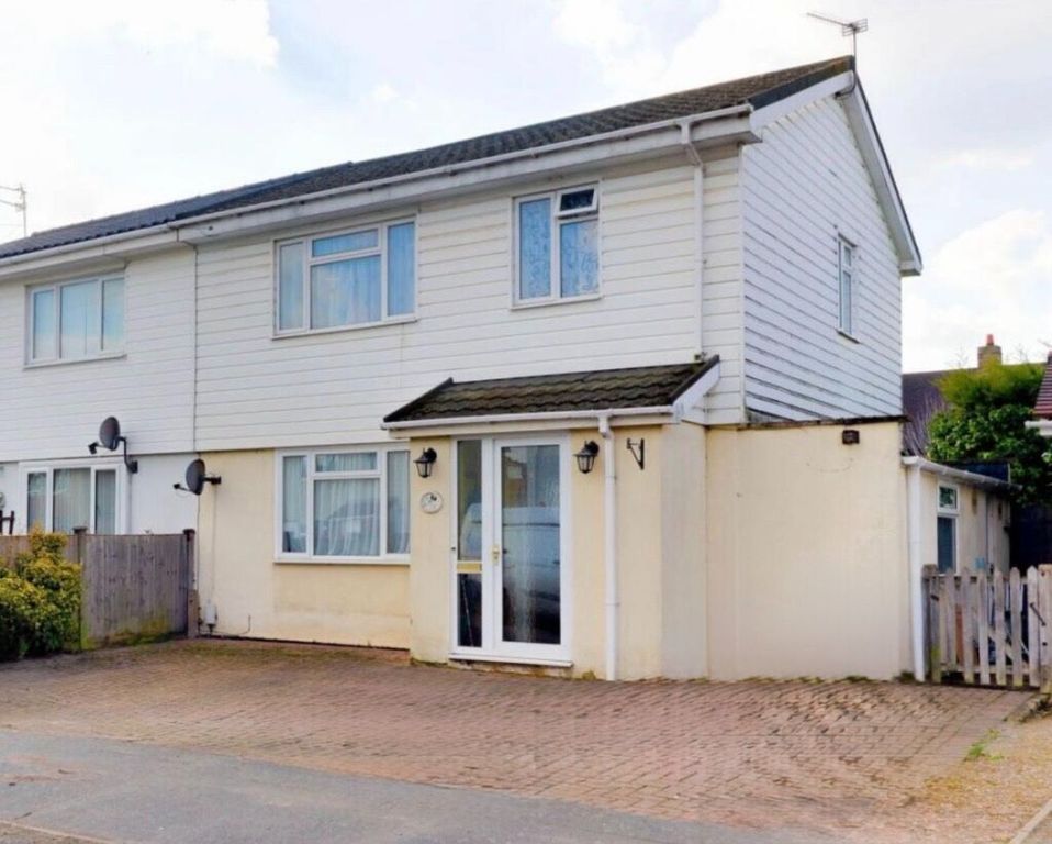 Property photo 1 of 34