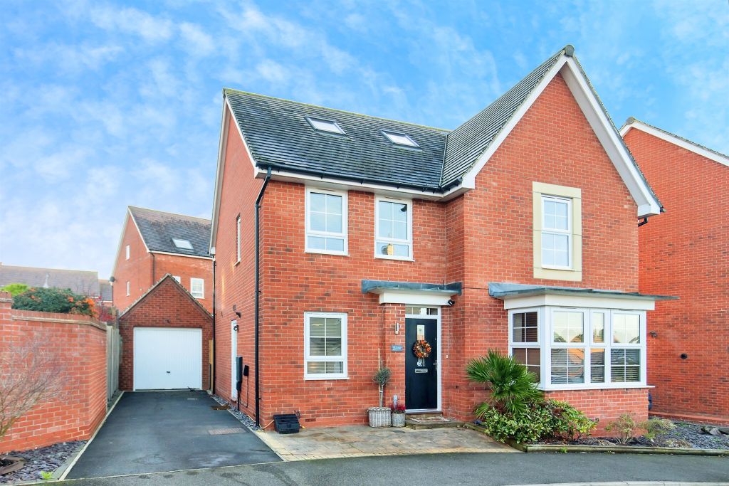 Property photo 1 of 27