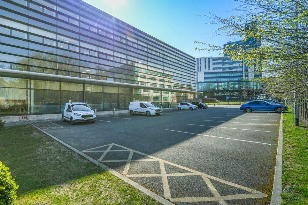 Property photo 2 of 13