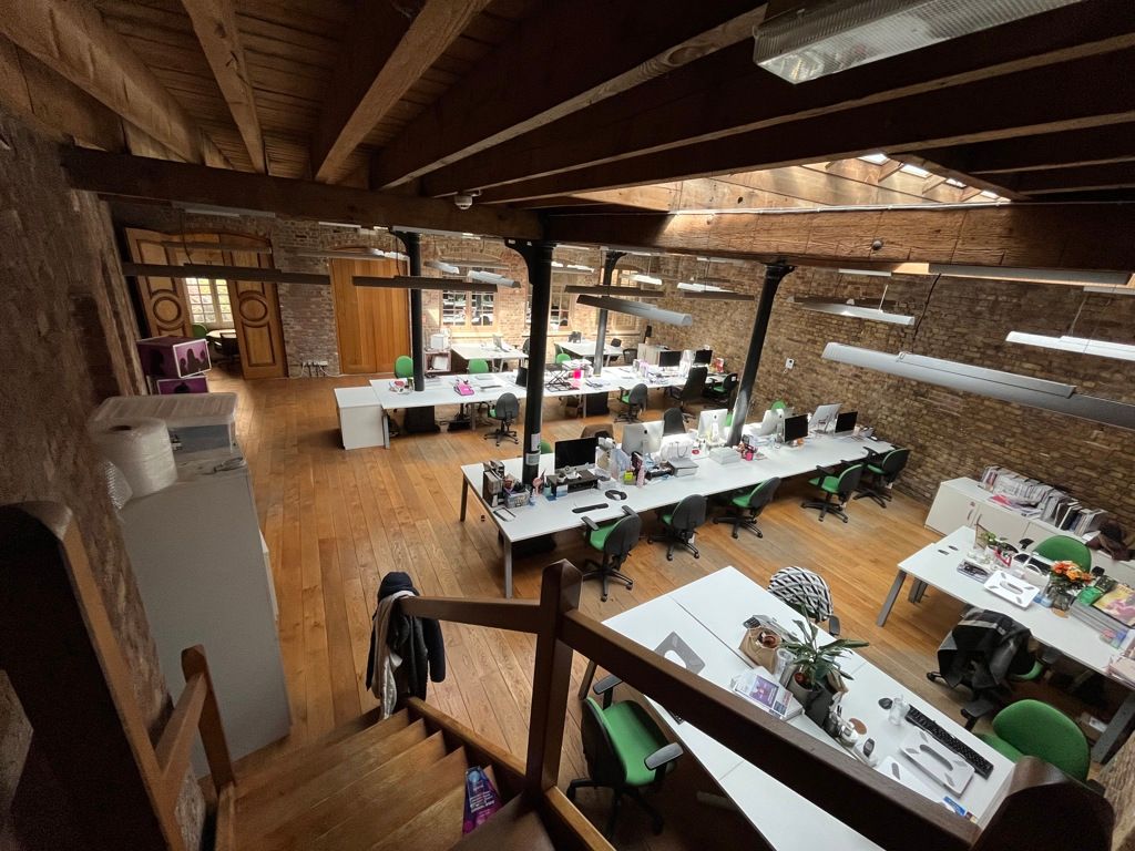 Property photo 1 of 14 Photo 11