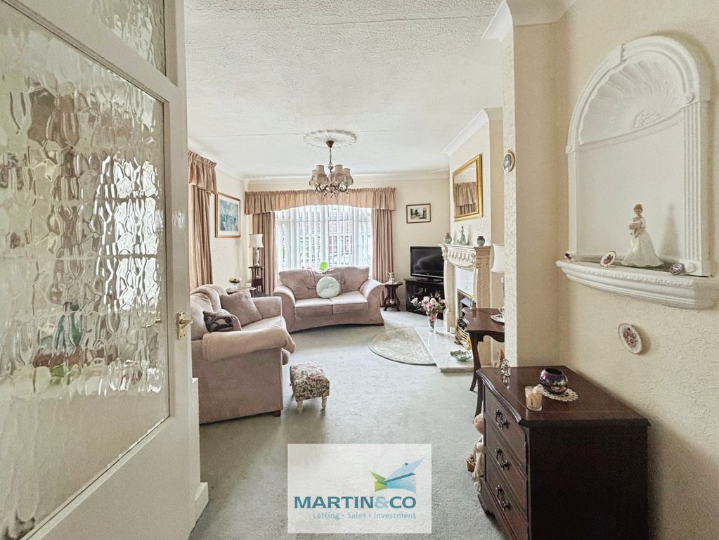 Property photo 2 of 17 04B89289-3-4B5D-Bf2D-F290Bd664F68-7850-0000037A8C0