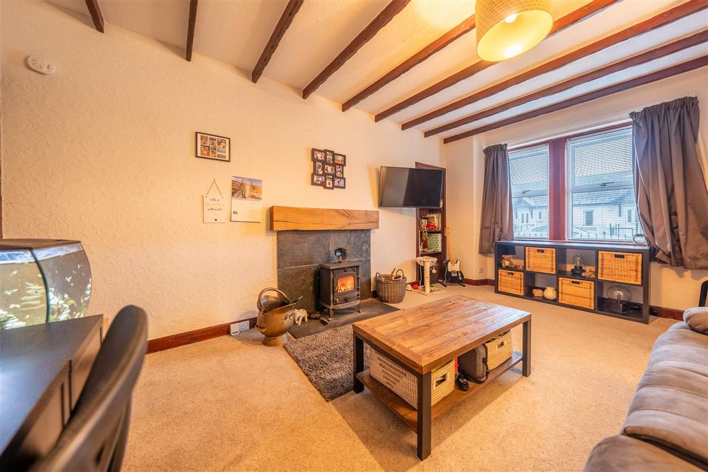 Property photo 2 of 37 Dsc00134-Hdr.Jpg