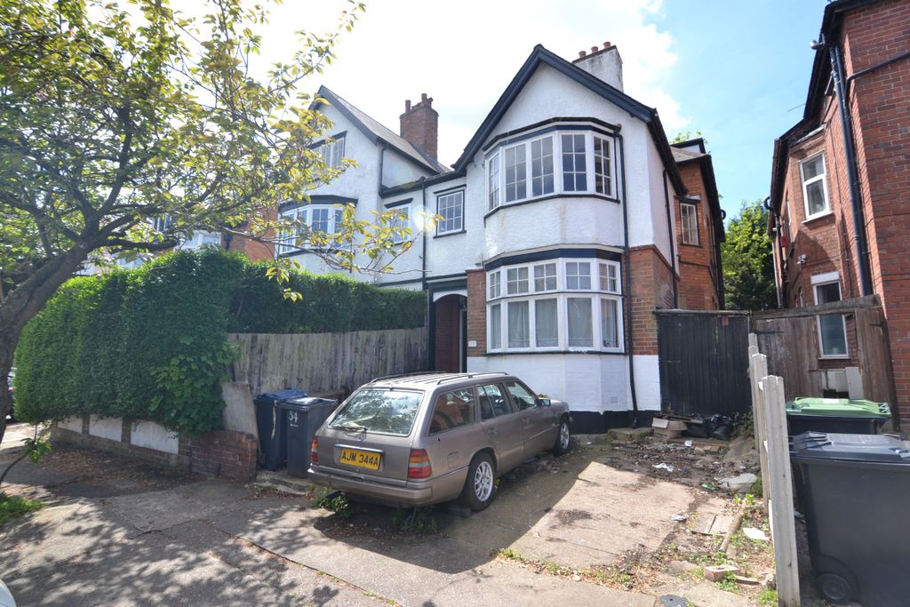 Property photo 1 of 14
