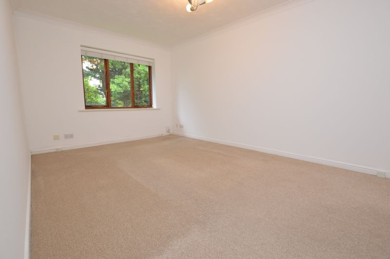Property photo 2 of 7 Living Room Pic1