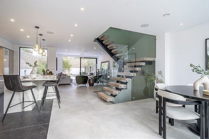 Property photo 1 of 16 4-Gulliver-Place-...